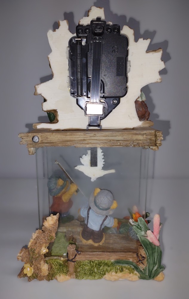 Pendulum Mantle Clock (Fishing Theme)