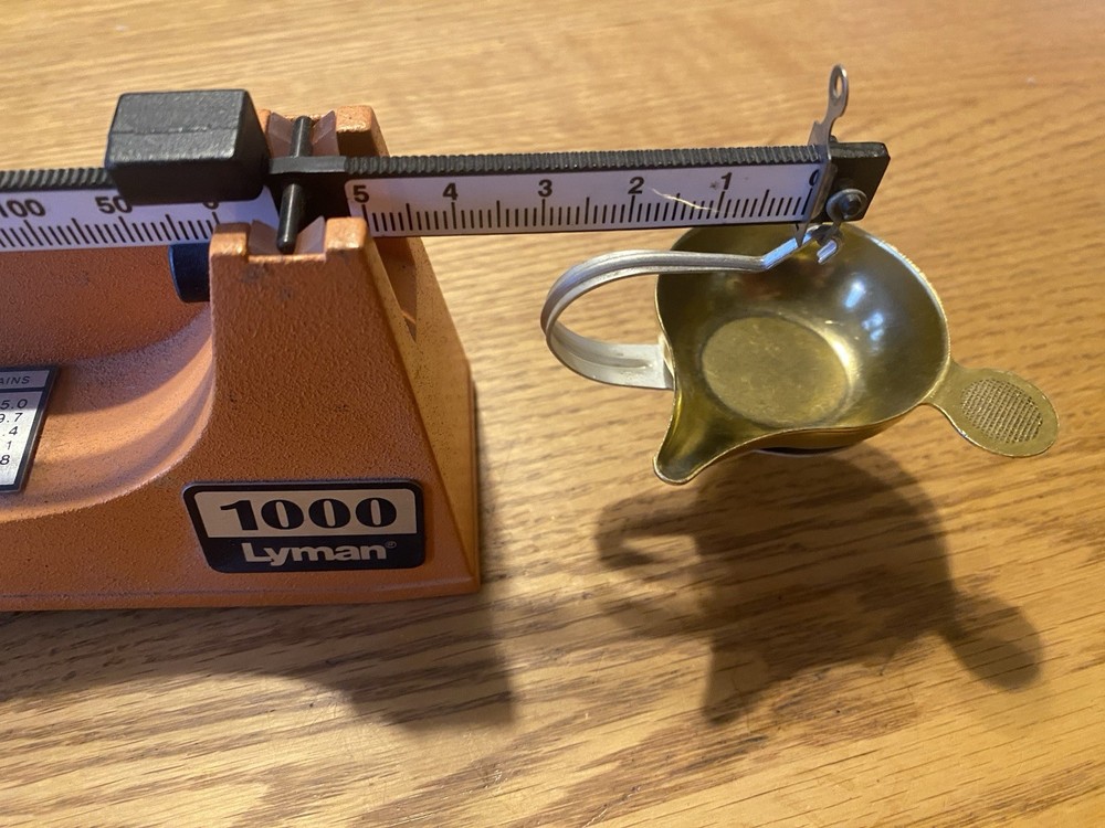 Lyman Powder Scale 1000 Mechanical Reloading Powder Scale