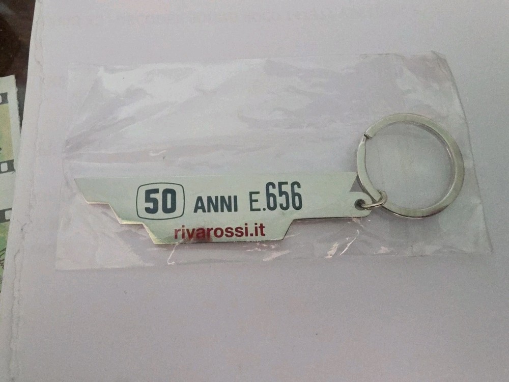 RIVAROSSI 50 years commemorative keychain E656