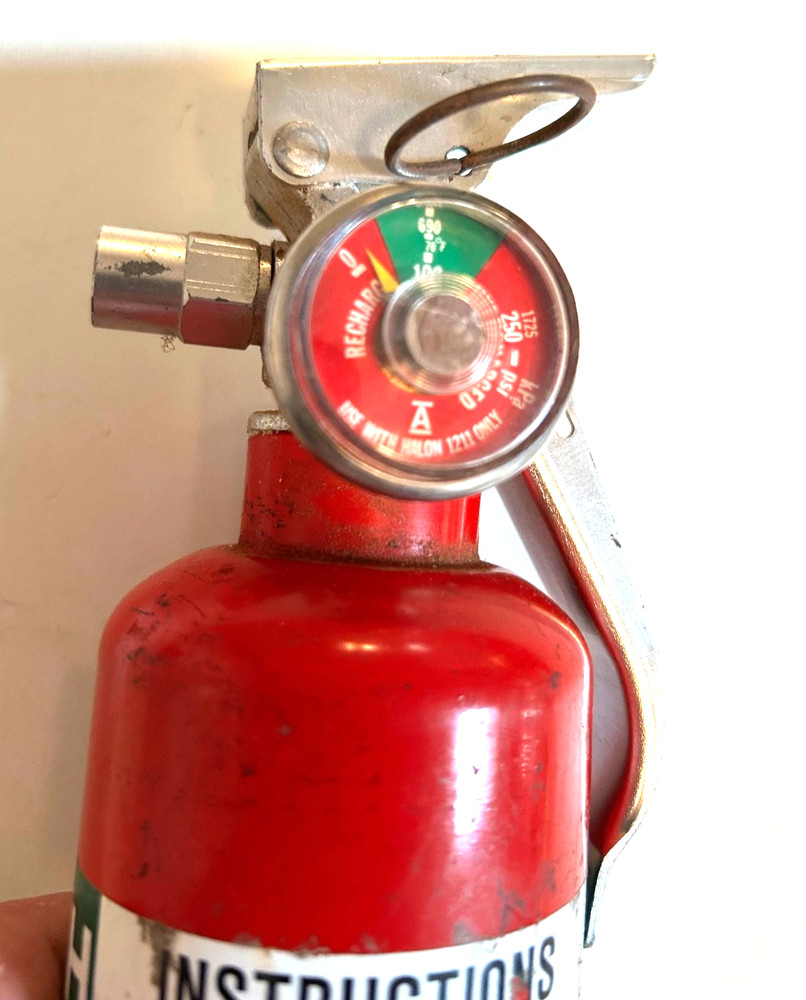 EMPTY 1987 AMEREX MODEL 344 FIRE EXTINGUISHER 1.25 LB RECHARGEABLE