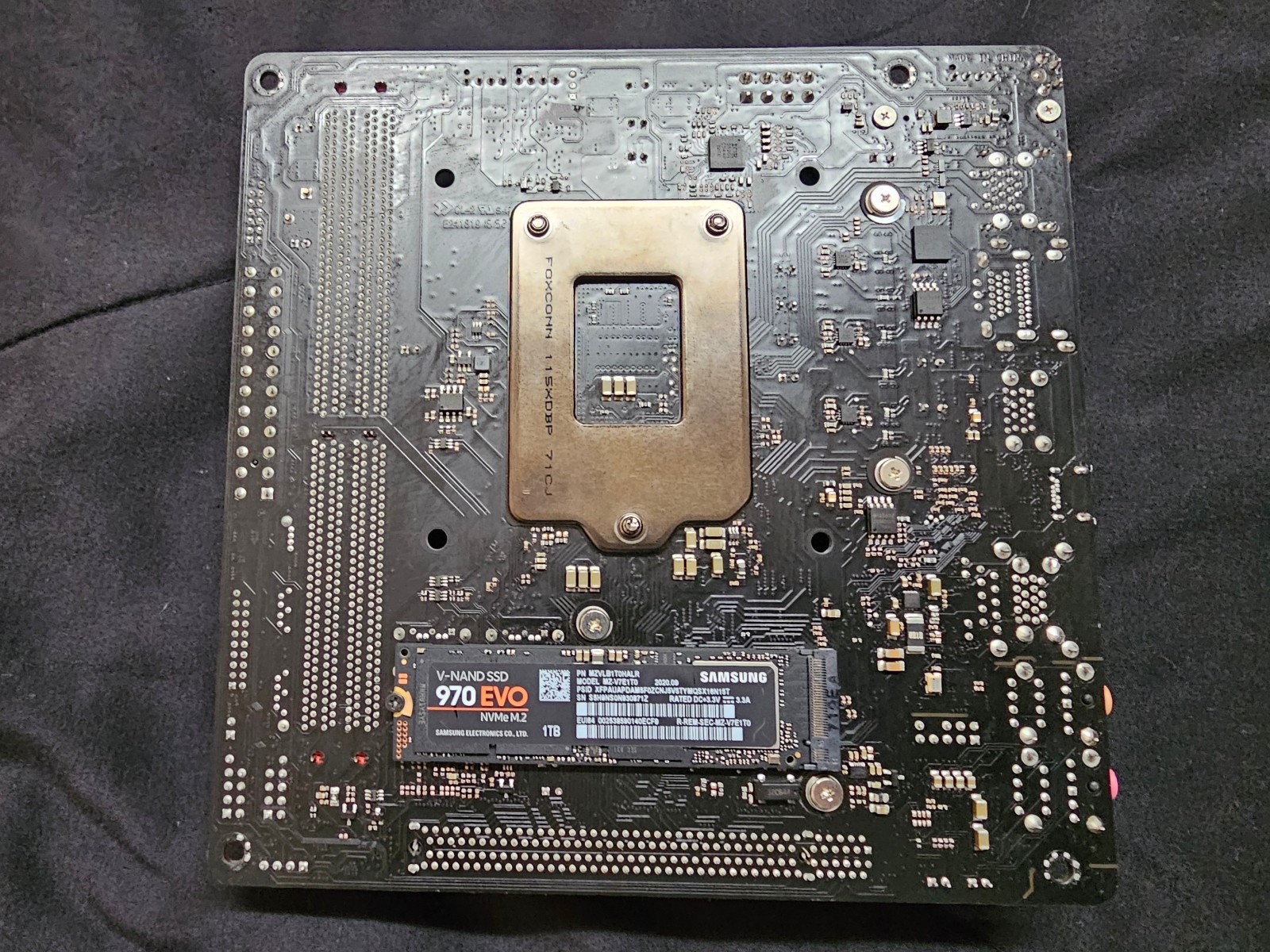 ASRock Fatal1ty Z270 Gaming-ITX Core i7-7700 3.4GHz 32GB DDR4 1TB SSD Windows 11