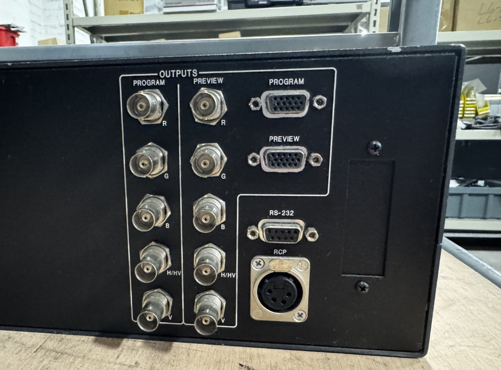 Extron SGS-408 Seamless Graphic Switcher