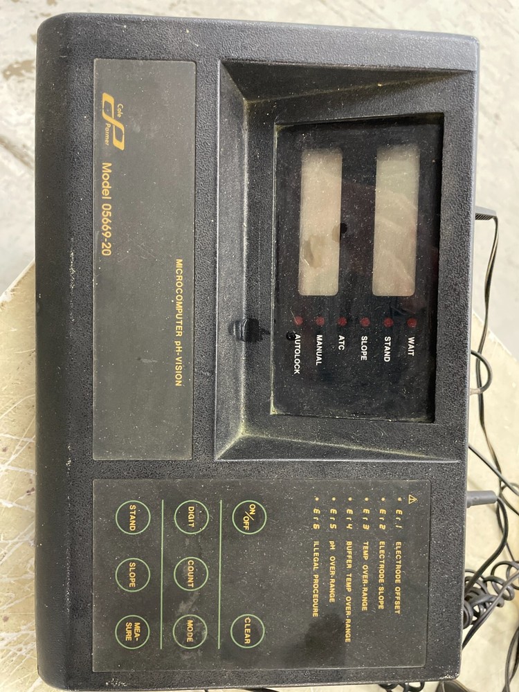 COLE PARMER MICROCOMPUTER PH-VISION MODEL 05669-20 PH METER