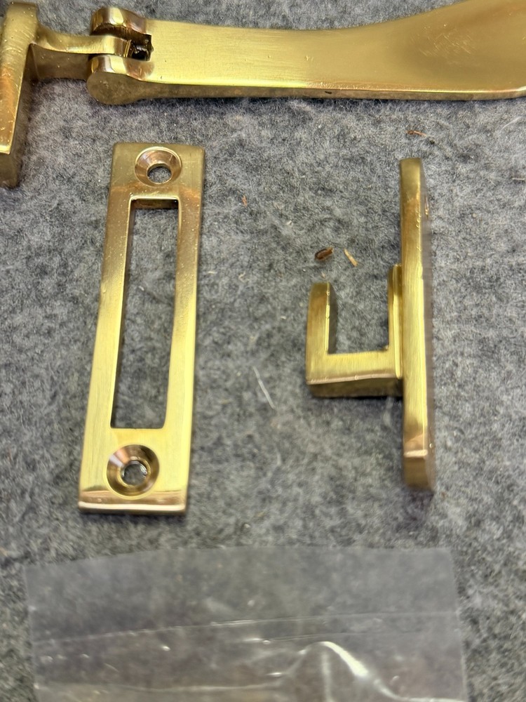 Brass Window Latch Casement Handle Flip Left/Right