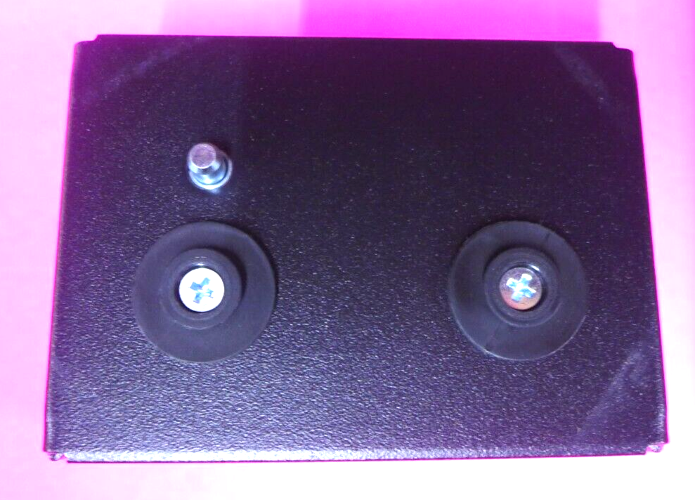 NEW APC NetShelter Cable Containment Bracket AR7710