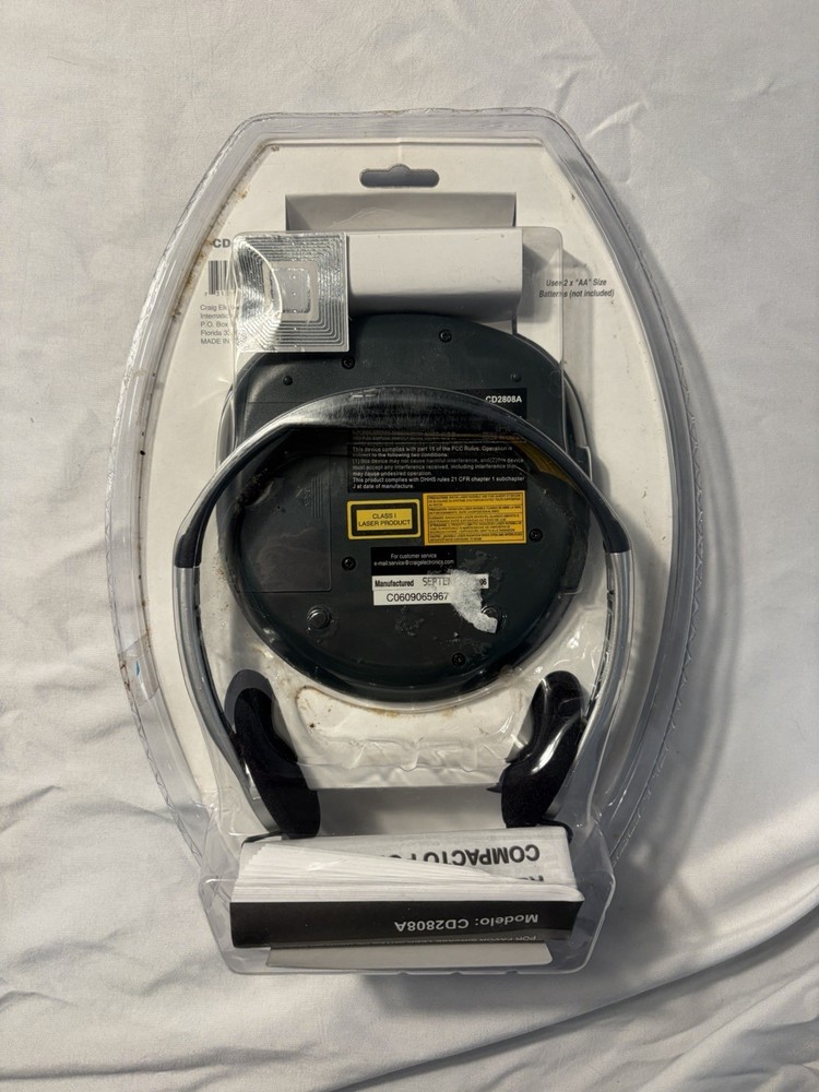 Craig Portable Compact Disc CD Player MODEL CD2808A Silver H82