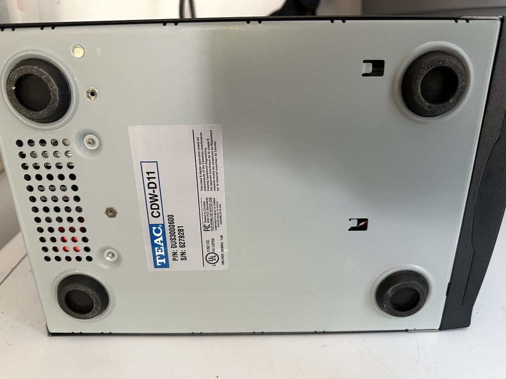 TEAC 1X1 Stand Alone CD Duplicator Model CDW-D11 Virtually Brand New