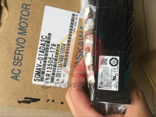 ONE NEW YASKAWA AC SERVO MOTOR SGMAV-01ADA2C
