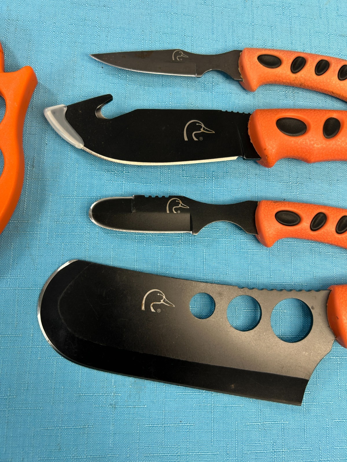 Ducks Unlimited 11 piece Field Dressing Game Kit Knife Steel Soft Sided Case