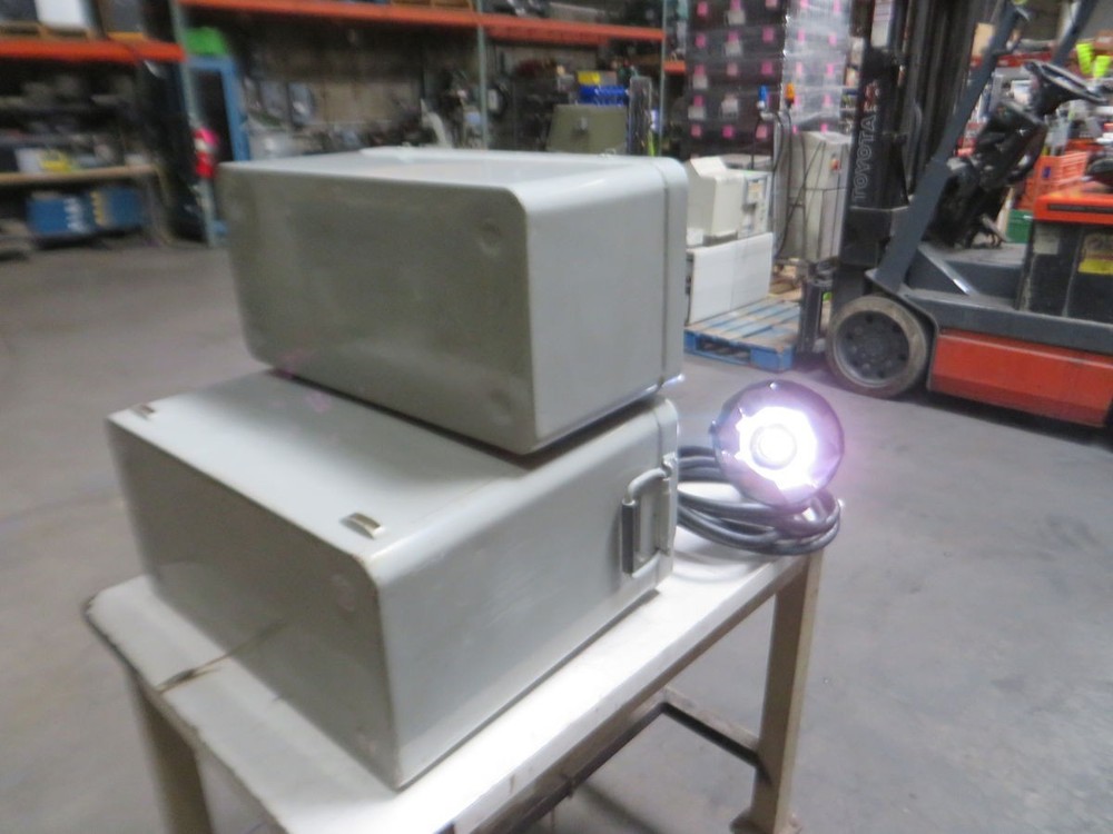 CORDIN 359 LIGHT SOURCE M7251