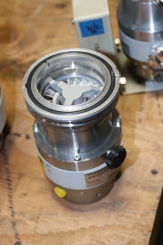 Pfeiffer-Balzers TPH 060 Pump