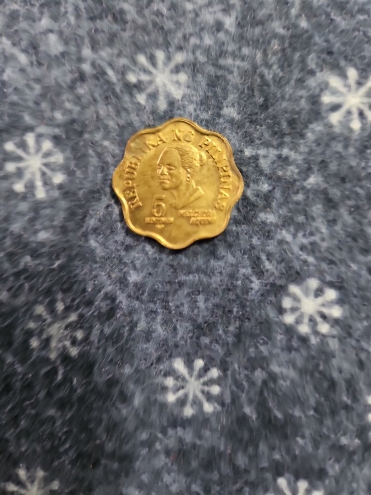 1981 Philippines 5 Sentimos Coin