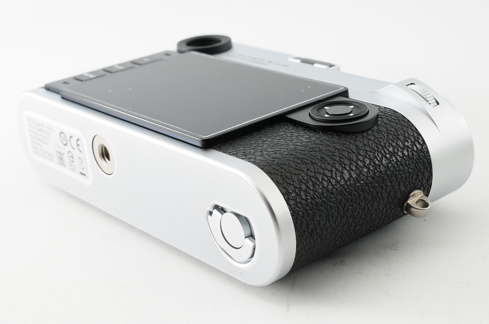 【MINT】Leica M10-R 40MP Full-Frame Rangefinder Camera – Silver Chrome #1588A