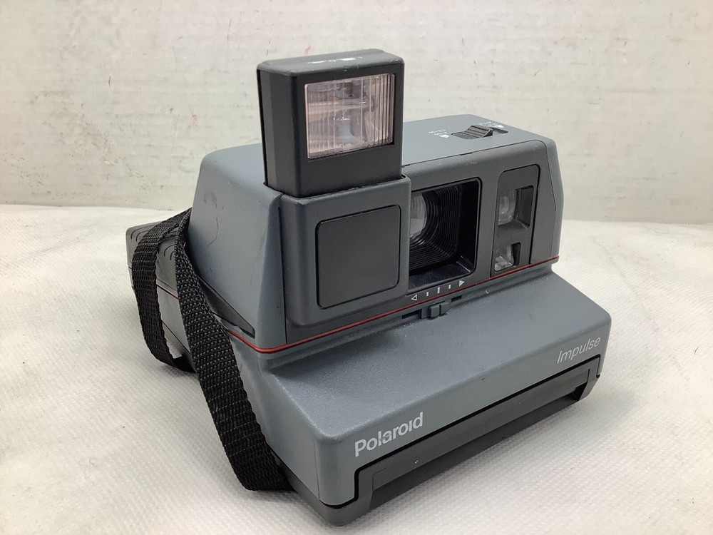POLAROID IMPULSE INSTANT CAMERA VINTAGE RETRO..FULLY TESTED
