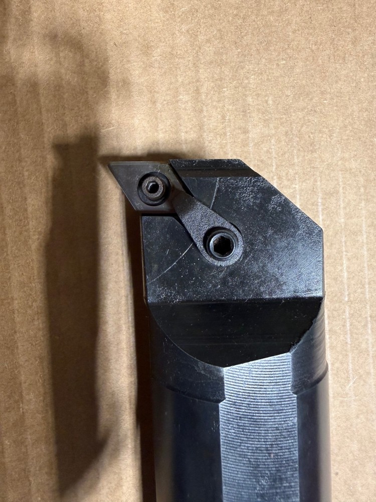 Right MDNR - 2 Inch Diameter - 16 Inch Length - DNMG 543 Insert
