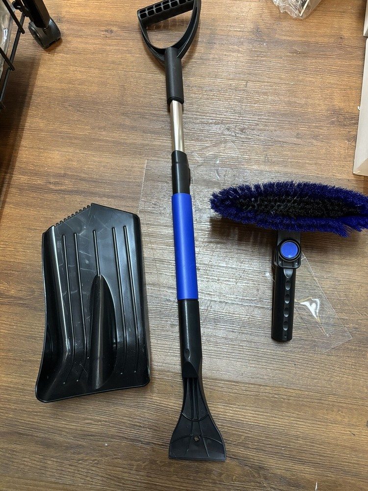 3-in-1 Snow Cleaning Tool Set For Car