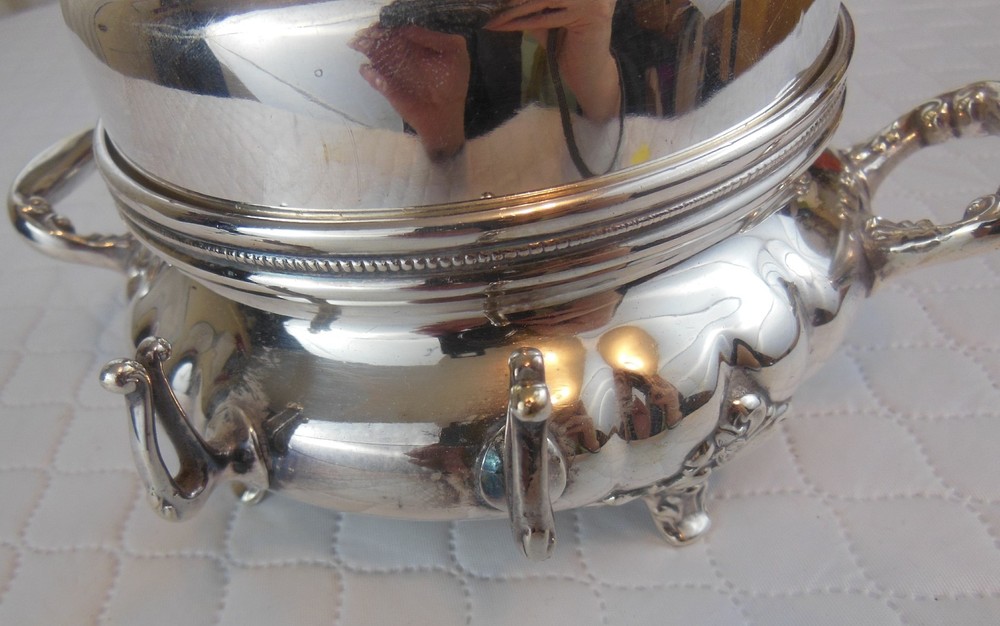 ANTIQUE THE AMERICAN SILVER CO. SILVERPLATED BUTTER DISH
