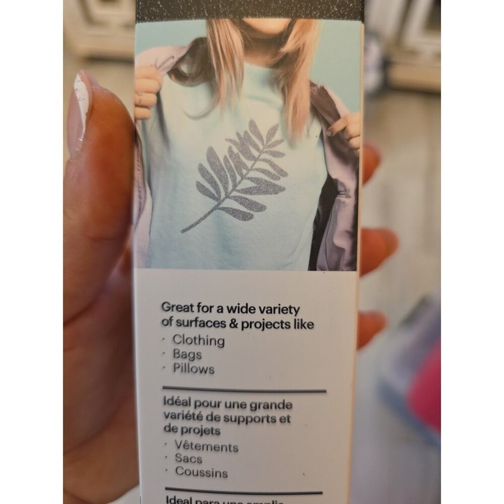 New Cricut Smart Iron on 2008939 Heat Transfer Vinyl Black 13 in x 9 ft