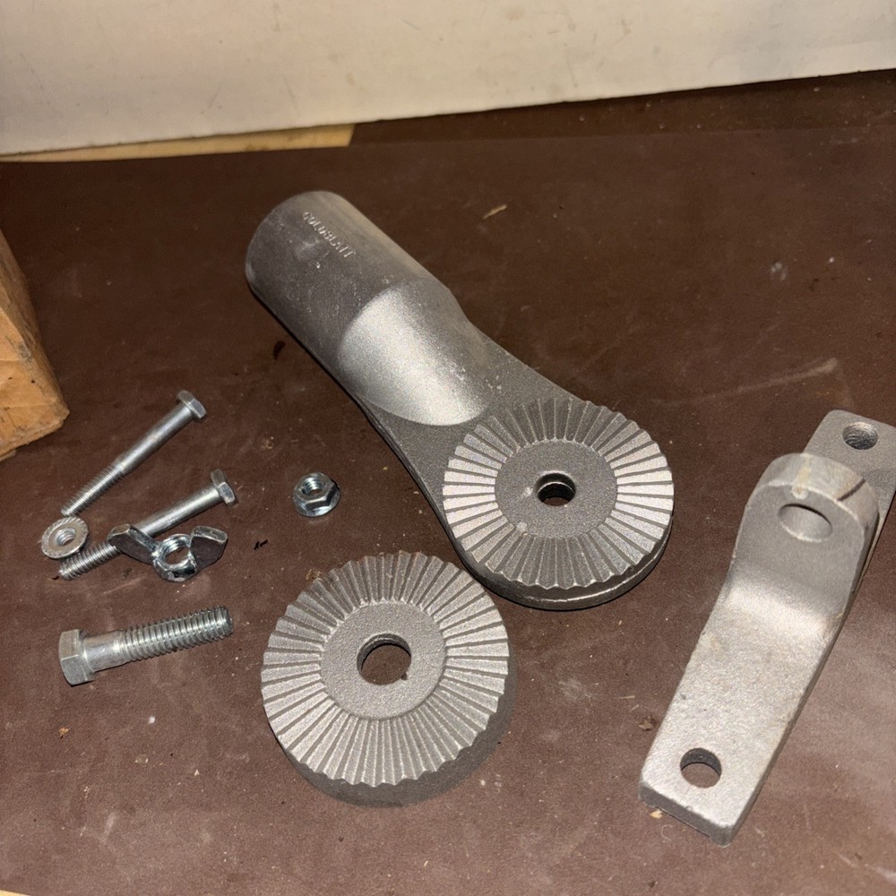 Goldblatt Broom Bracket - Masonry / Concrete New W Hardware
