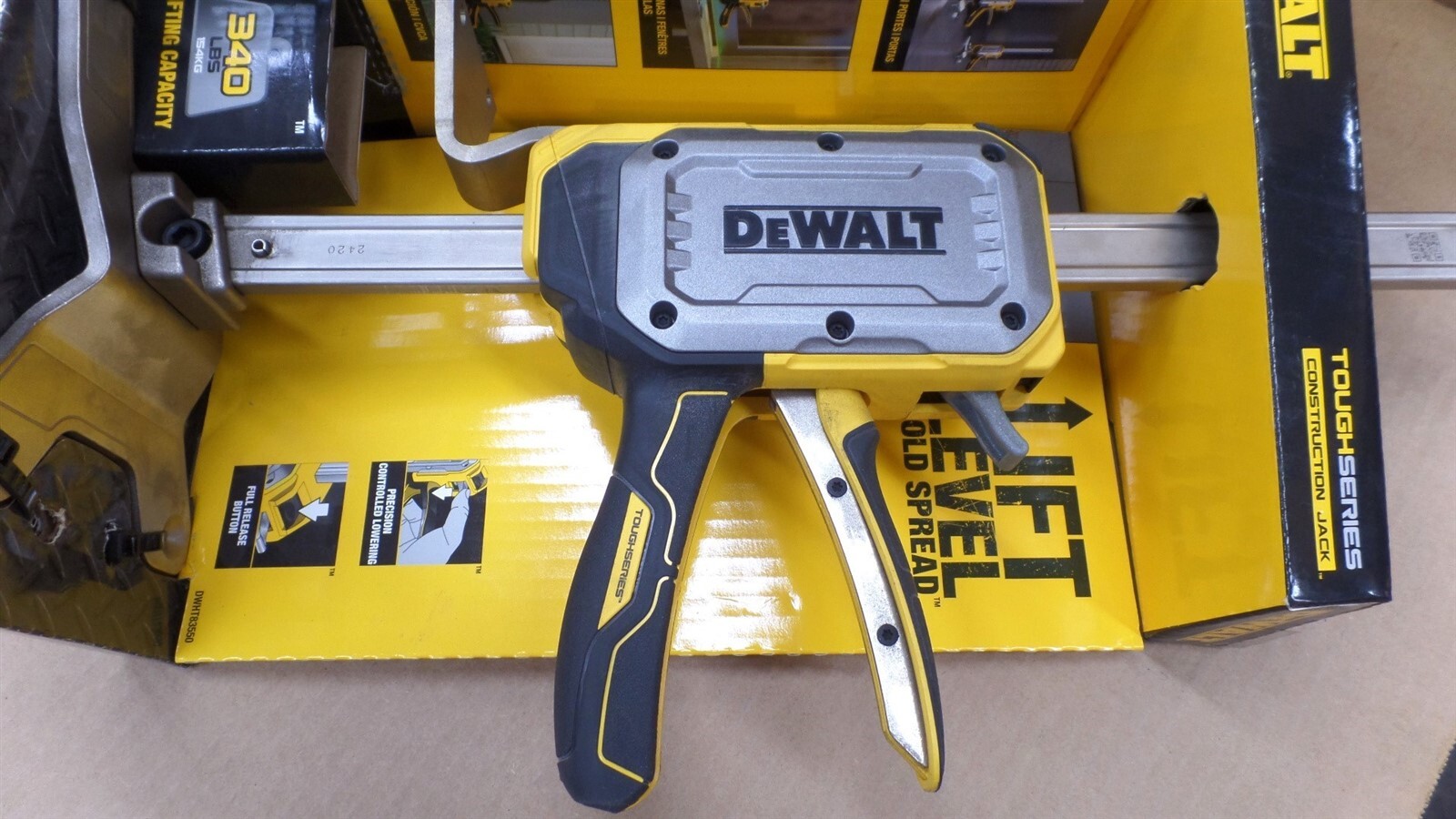 DEWALT DWHT83550 TOUGHSERIES CONSTRUCTION JACK SET, LIFT TO 340LBS-HEIGHT 8-3/4"