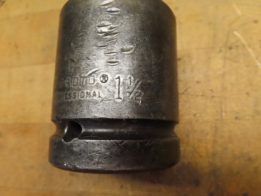 Proto 10024 1-1/2" standard 6-point impact socket 1" dr