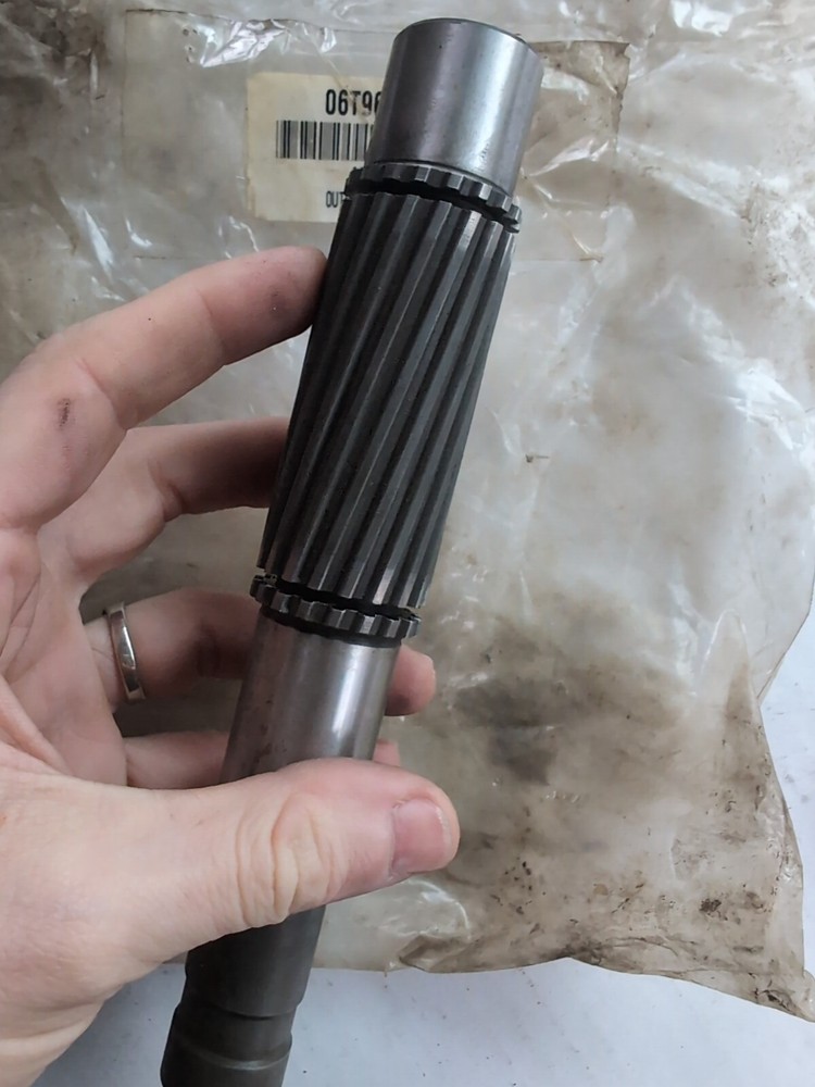 Muncie Shaft PTO 06T96471