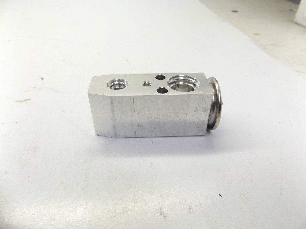 VOLVO EXPANDER VALVE ASSEMBLY SA2025-04020