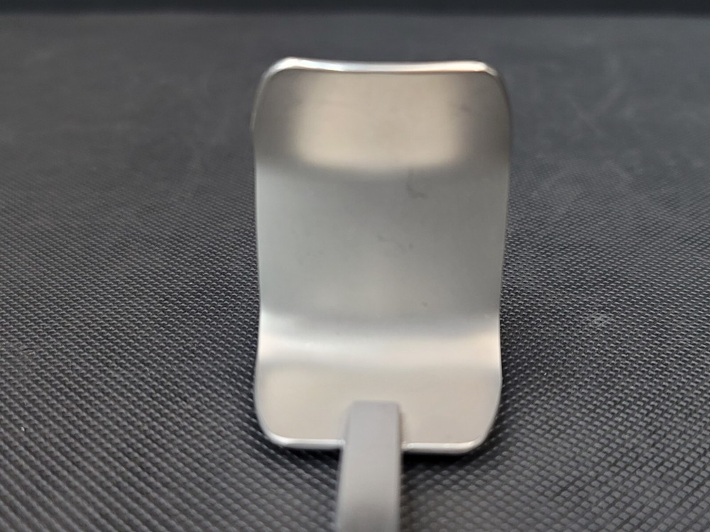 V. Mueller SU2951-80 Retractor Blade