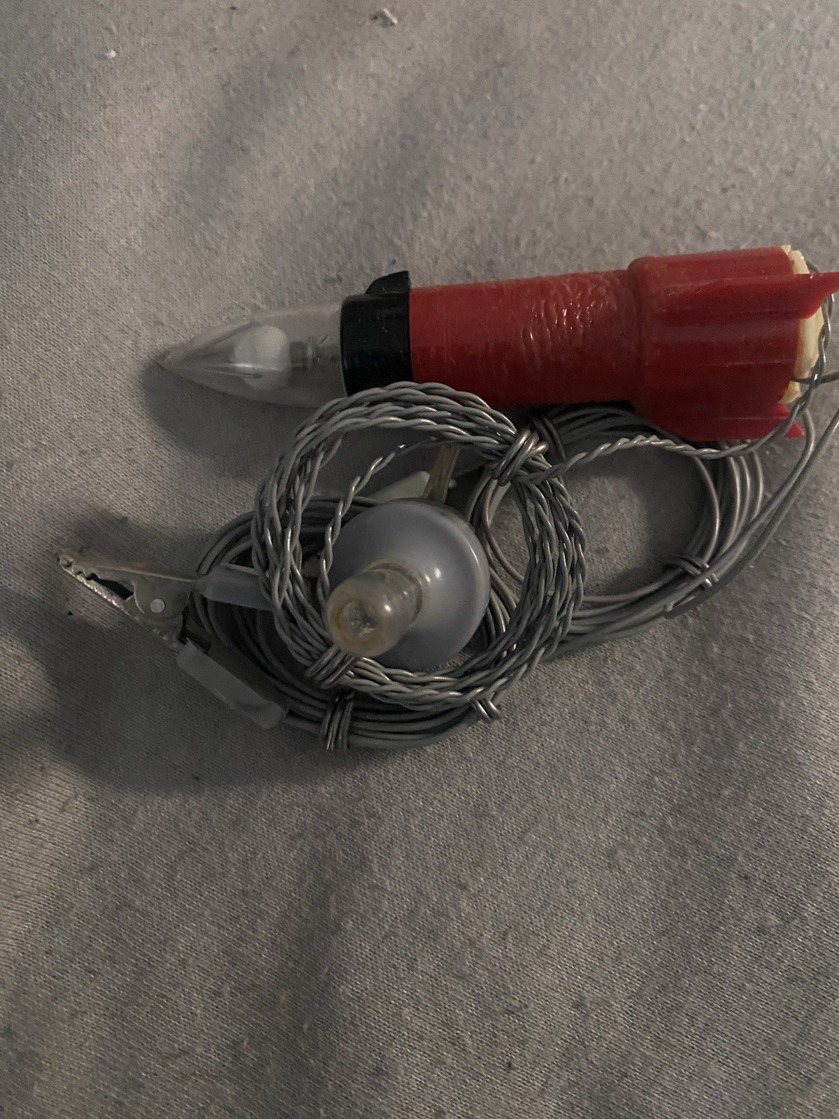 Vintage 1950s Rocket A-1 Tiny Germanium Crystal Radio w/ Box Space Age Toy