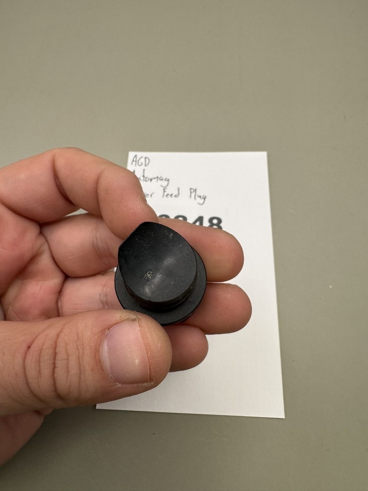 AGD Automag Power Feed Plug Black