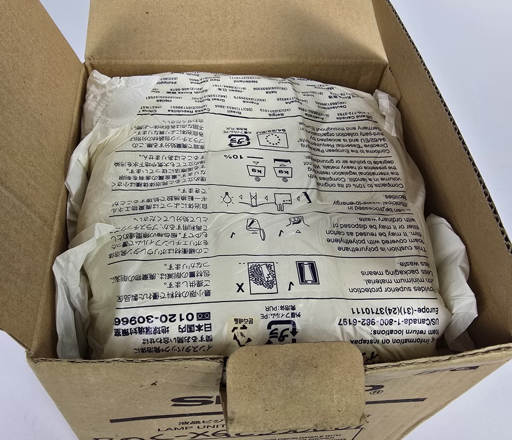 Sharp BQC-XGE3500U1 Replacement Lamp Bulb Unit for LCD Projector XG-E3500U