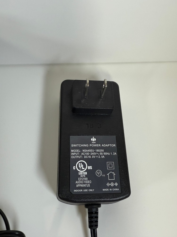 Akai Professional MPK 25 USB Midi Performance Keyboard