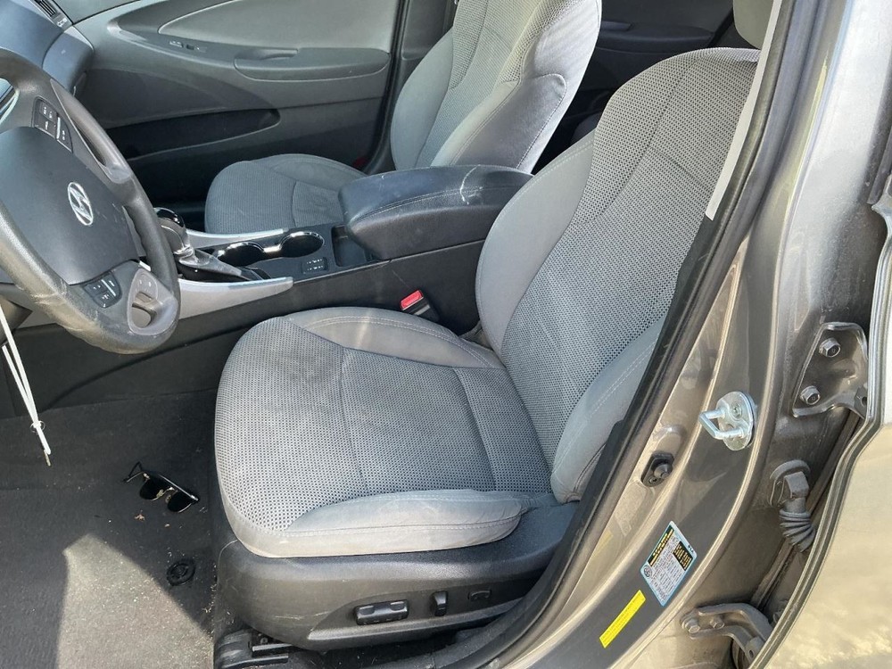 SONATA 2013 Glove Box 4932832