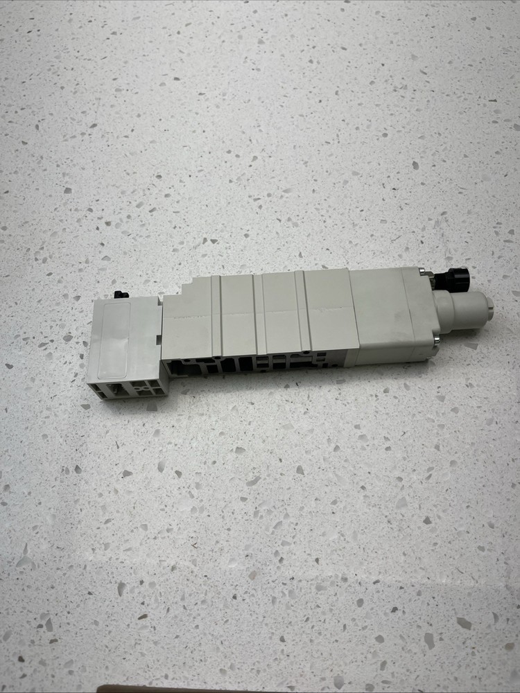 ARBQ4000-00-A-1 SMC Interface Regulator