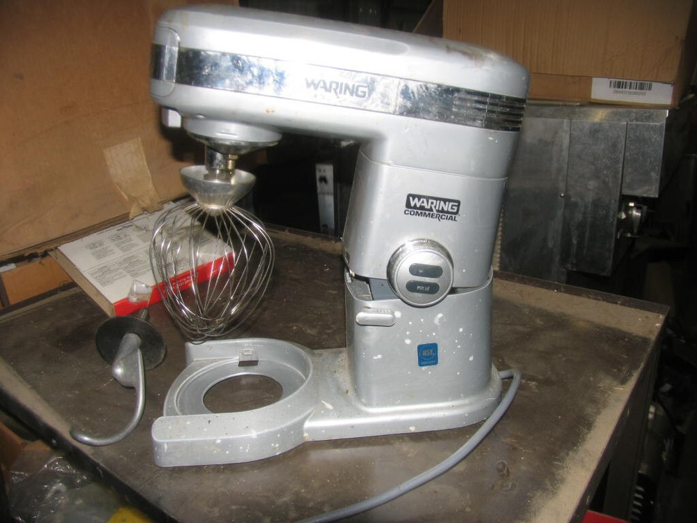 WARING COMMERCIAL INDUSTRIAL MIXER