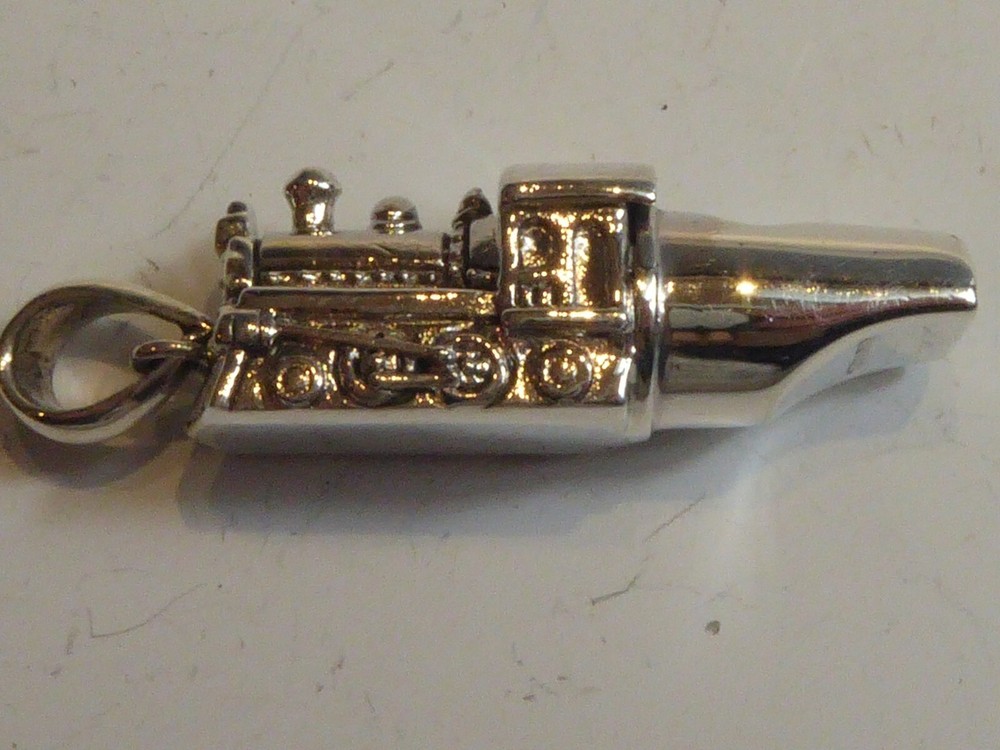 SOLID SILVER NOVELTY TRAIN  WHISTLE