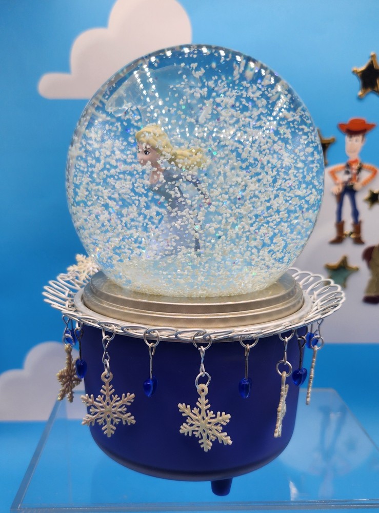 Frozen Elsa Inspired Snow Globe