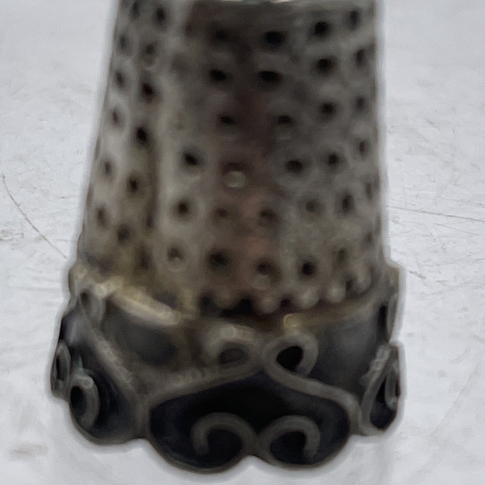 Antique “RARE” Mexico Silver Thimble Beautiful