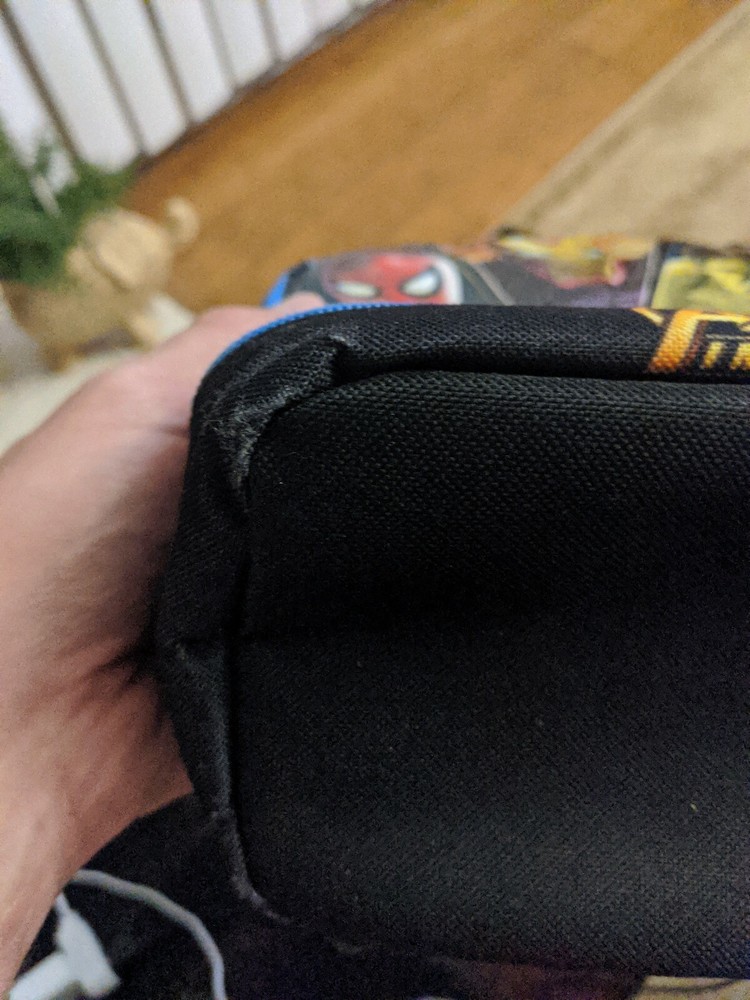 Rare Avengers Infinity War Gauntlet LED Lunch Bag