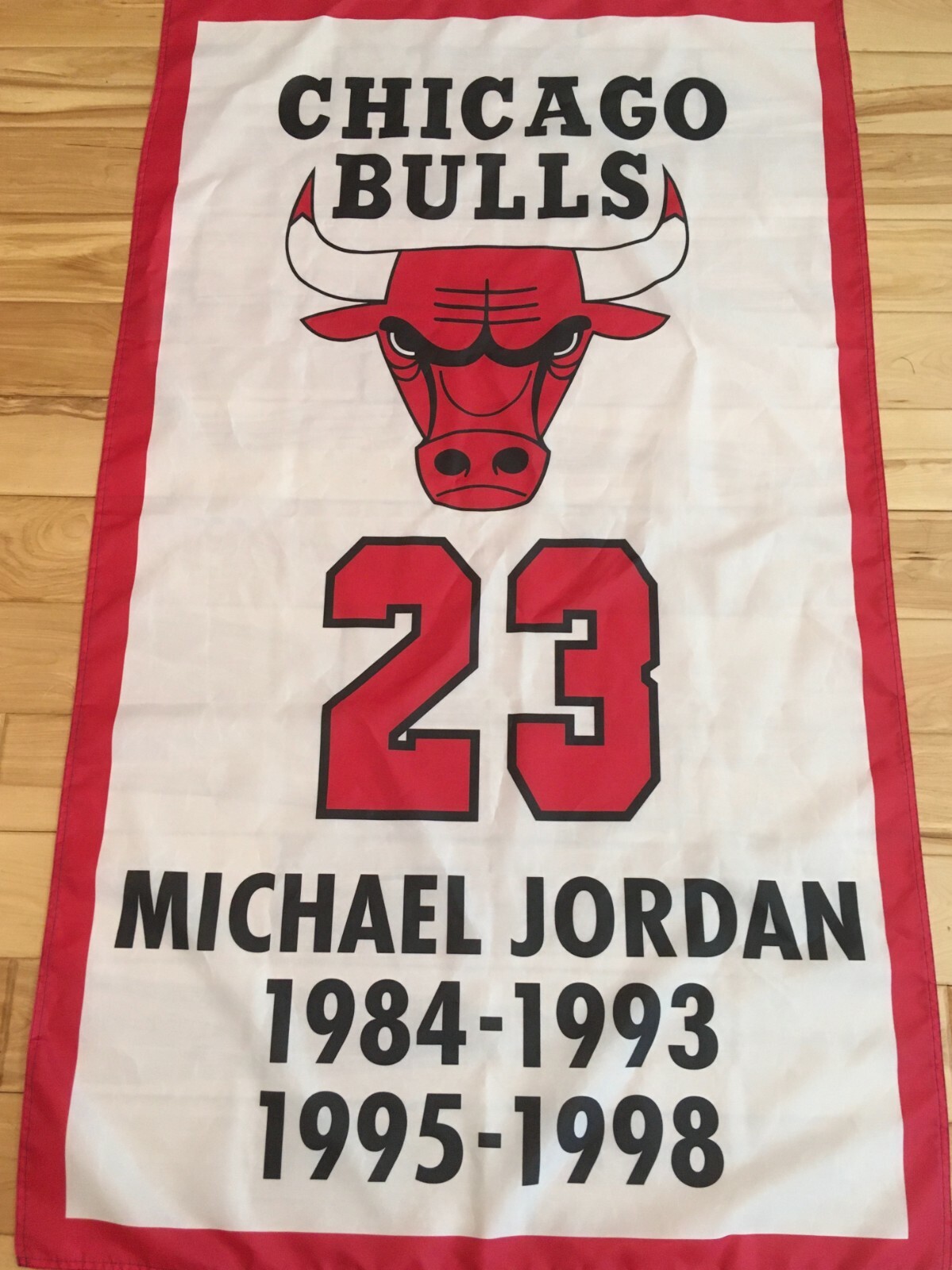 3x5 Chicago Bulls The Last Dance banner set - Jordan & Pippen retirement banners