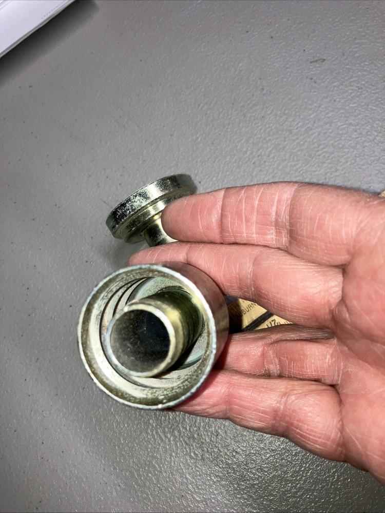 CAT 124-2102 Hose End, Free Ship