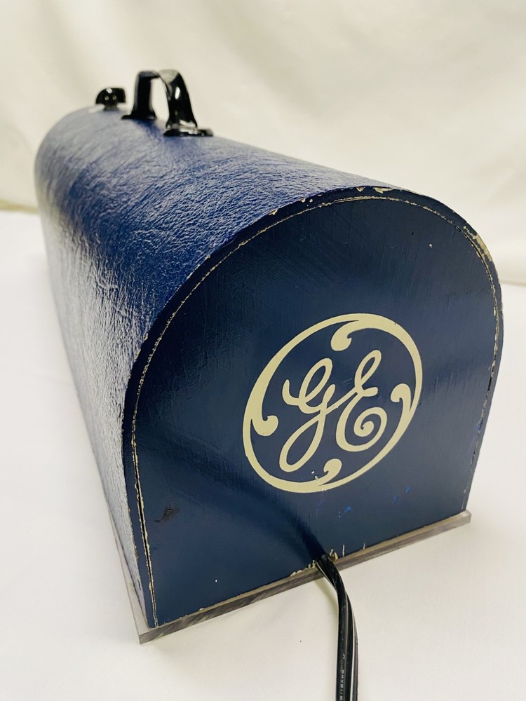 GE Salesman Sample Fluorescent Lighting Display Advertising