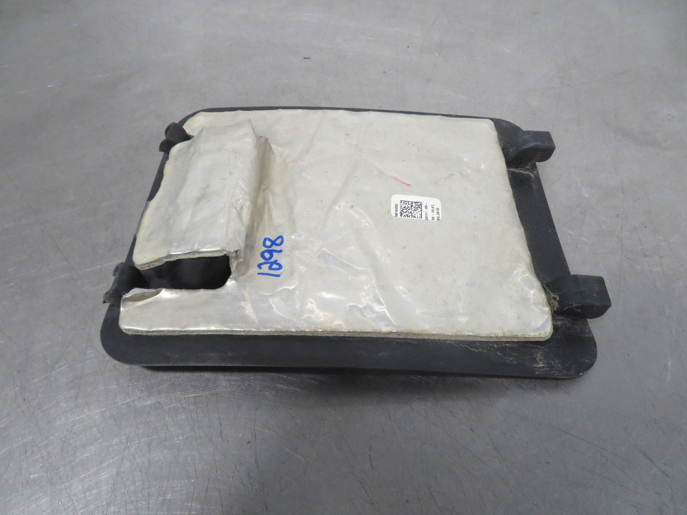 EB1298 2018 18 POLARIS RZR TURBO DYNAMIX ENGINE ACCESS PANEL