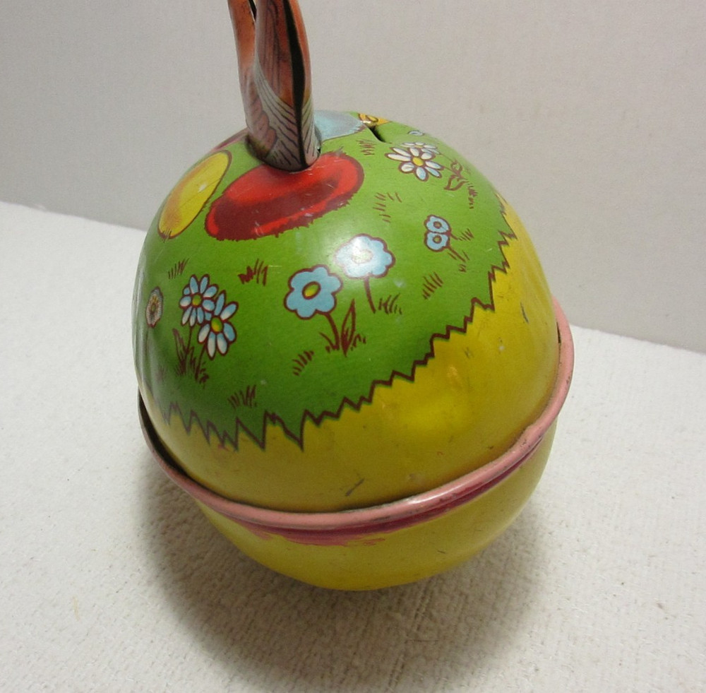 CHEIN TIN NESTING HEN ON EASTER EGG CONTAINER /MADE INTO BANK - DOESN'T OPEN