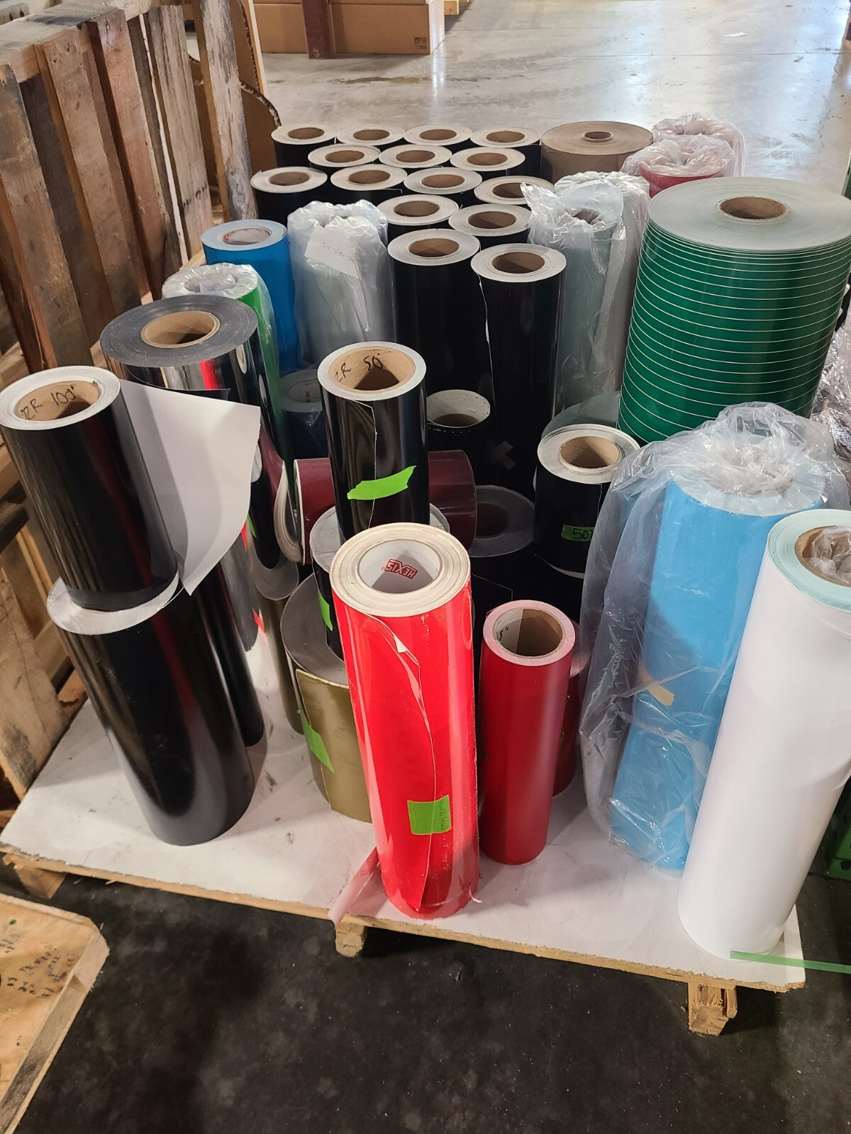 Black Color Sign Vinyl Cut Calendar Self-Adhesive (Like Oracal 651) 5-year Rolls