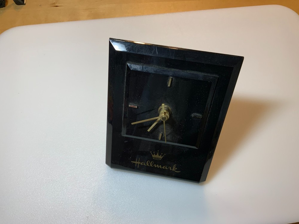 Hallmark cards black tabletop clock quartz