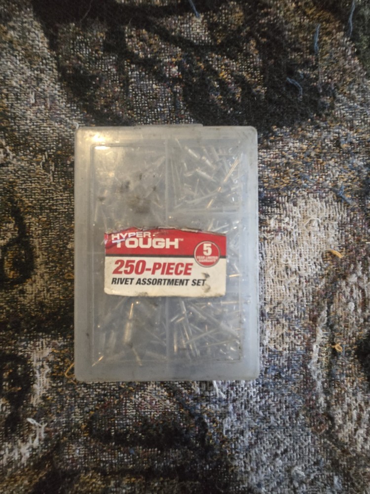 Hyper Tough 250 Peice Rivet Assortment Set