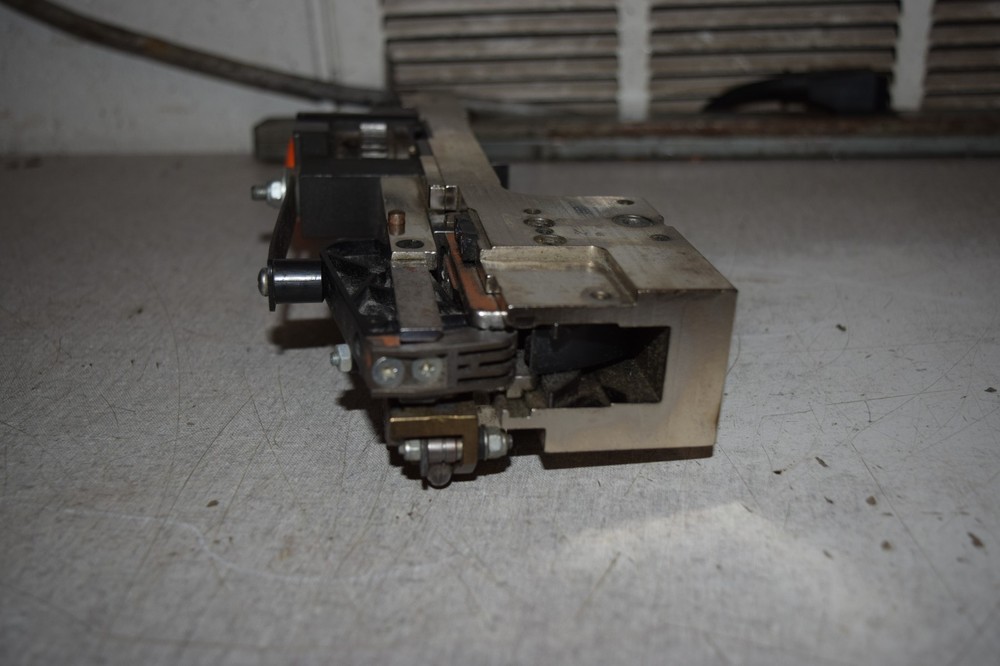 Hohner Universal 52/8 Stitcher Stitching Head