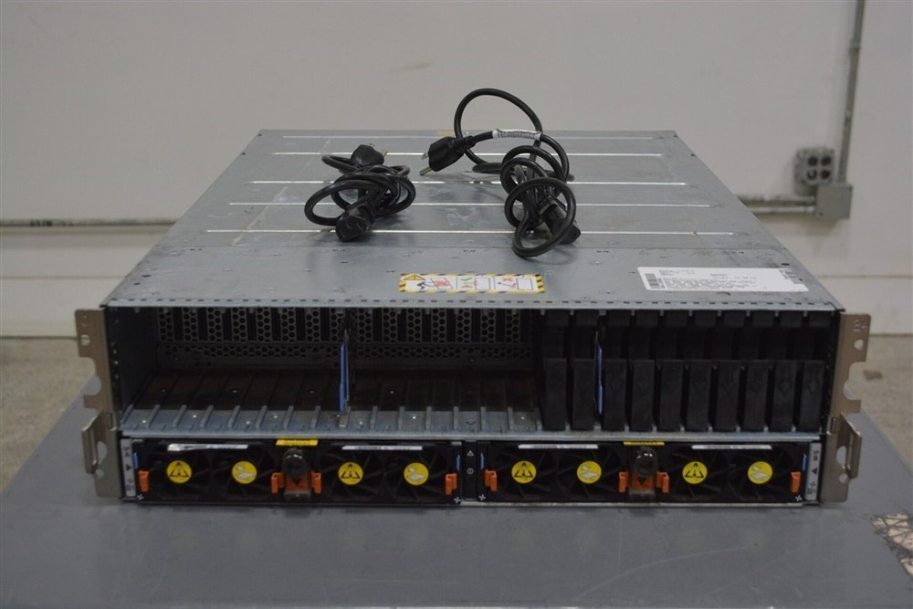 EMC JTFR-2 25-Bay SAS SFF Storage Expansion Array SEE NOTES