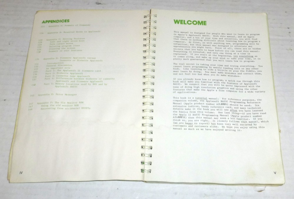 Vintage The Applesoft Tutorial by Apple Computer Spiral Bound Book PLEASE READ